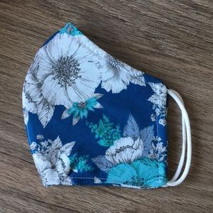 Blue flower facemask